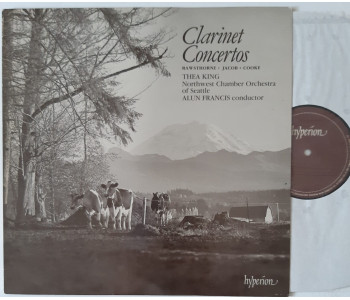 Rawsthorne - Jacob - Cooke. Clarinet Concertos. Thea King. Hyperion A66031